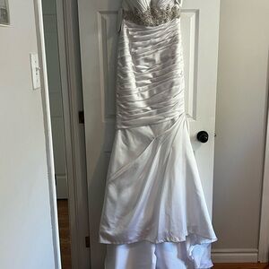 Elegant mermaid White Wedding Dress